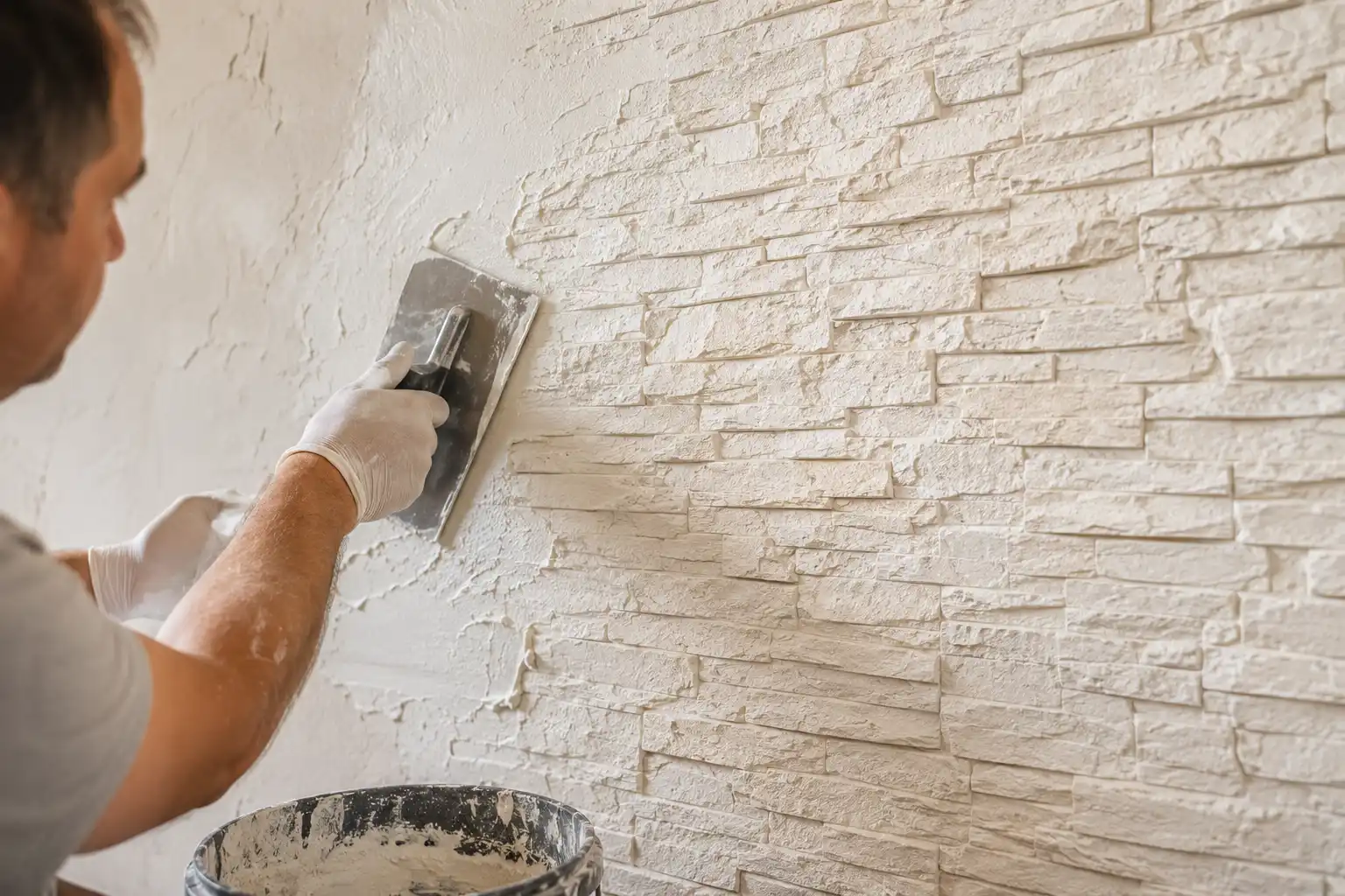 Comment utiliser l'enduit décoratif Reliefstone 3D